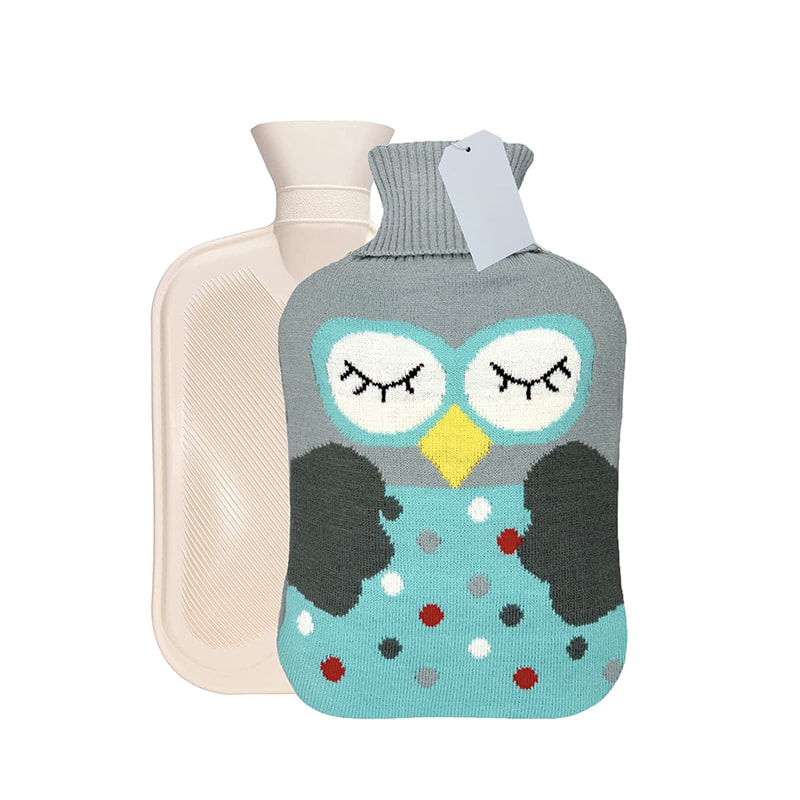 Pungă reutilizabilă de 2 litri cu apă caldă cu capac tricotat pentru crampe menstruale 