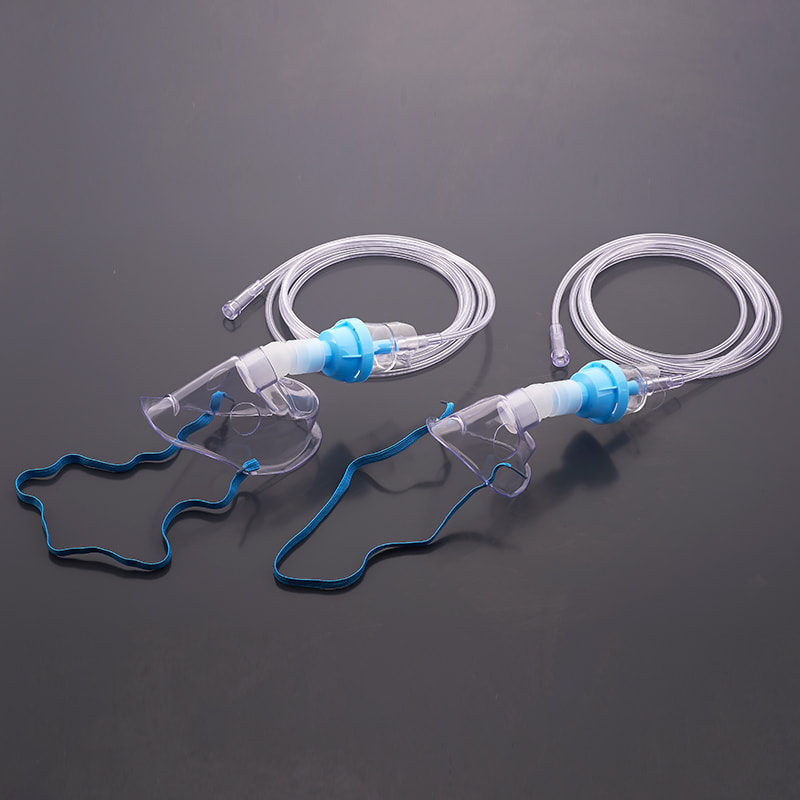 Mască cu nebulizator pivotant